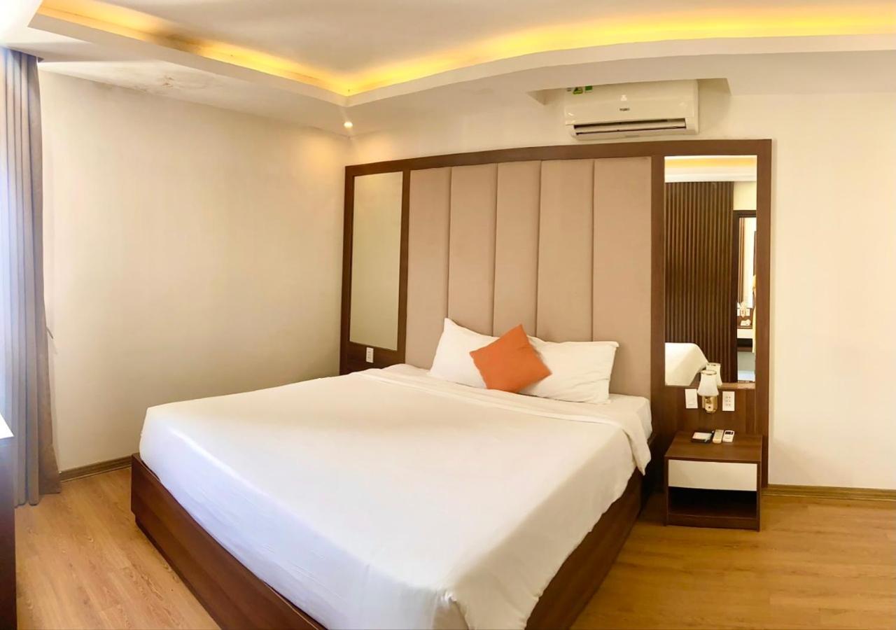 Pariat River Front Hotel Da Nang Exterior foto